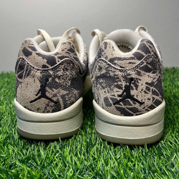 Air Jordan 5 Retro Low Expression - Picture 5 of 7